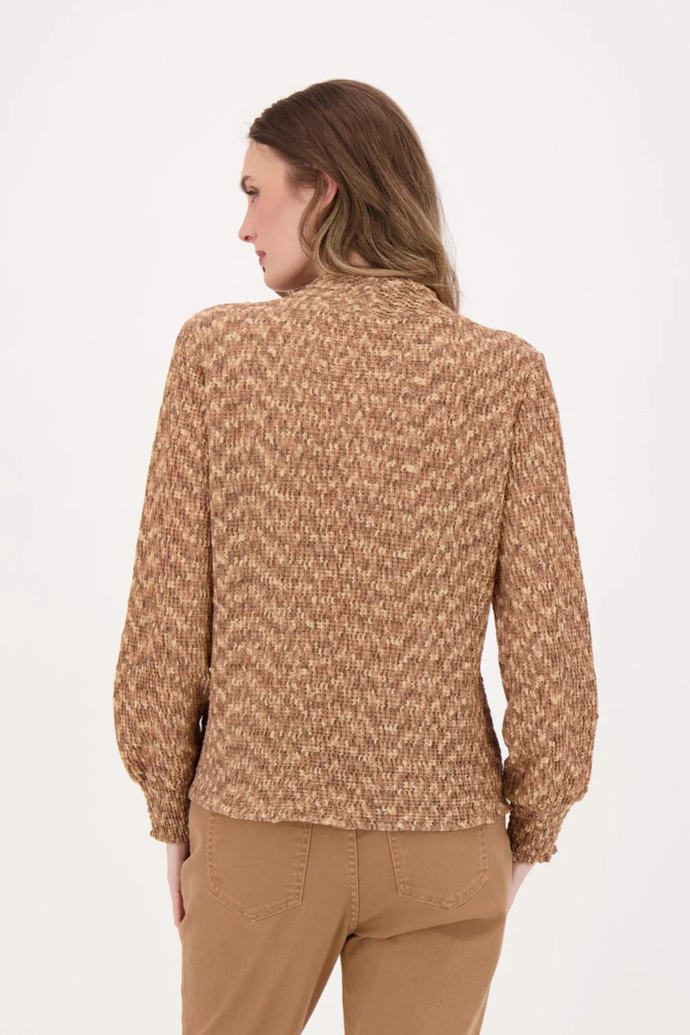FUNNEL NECK MARLED YARN SMOCKED CUFF TOP
