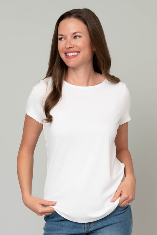 CREW NECK HI-LO HEM TEE