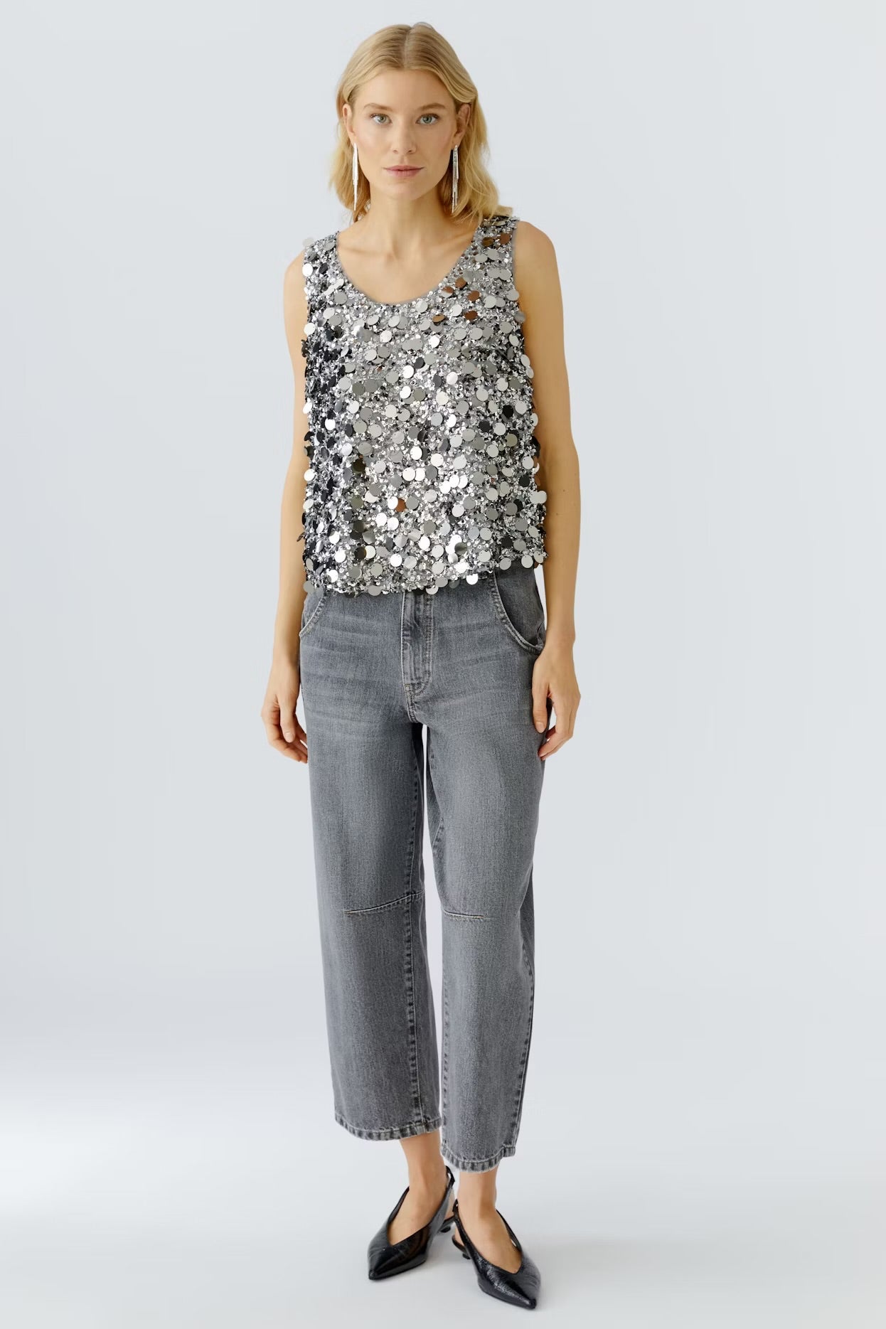 SHINY SEQUIN TOP