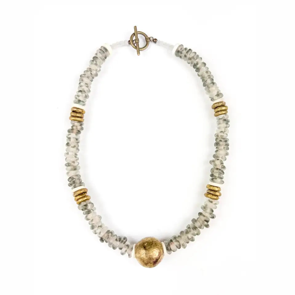 CLASSIC GLASS NECKLACE | LIGHT GRAY