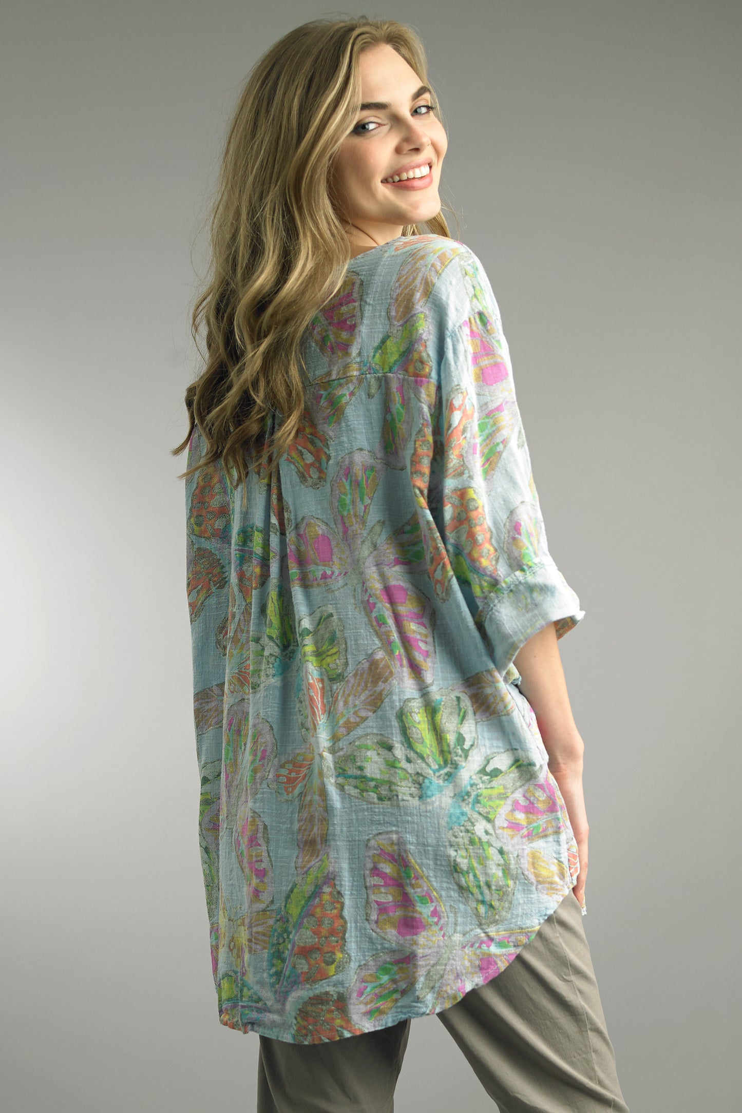 BUTTERFLY BREEZE ONE BUTTON TOP
