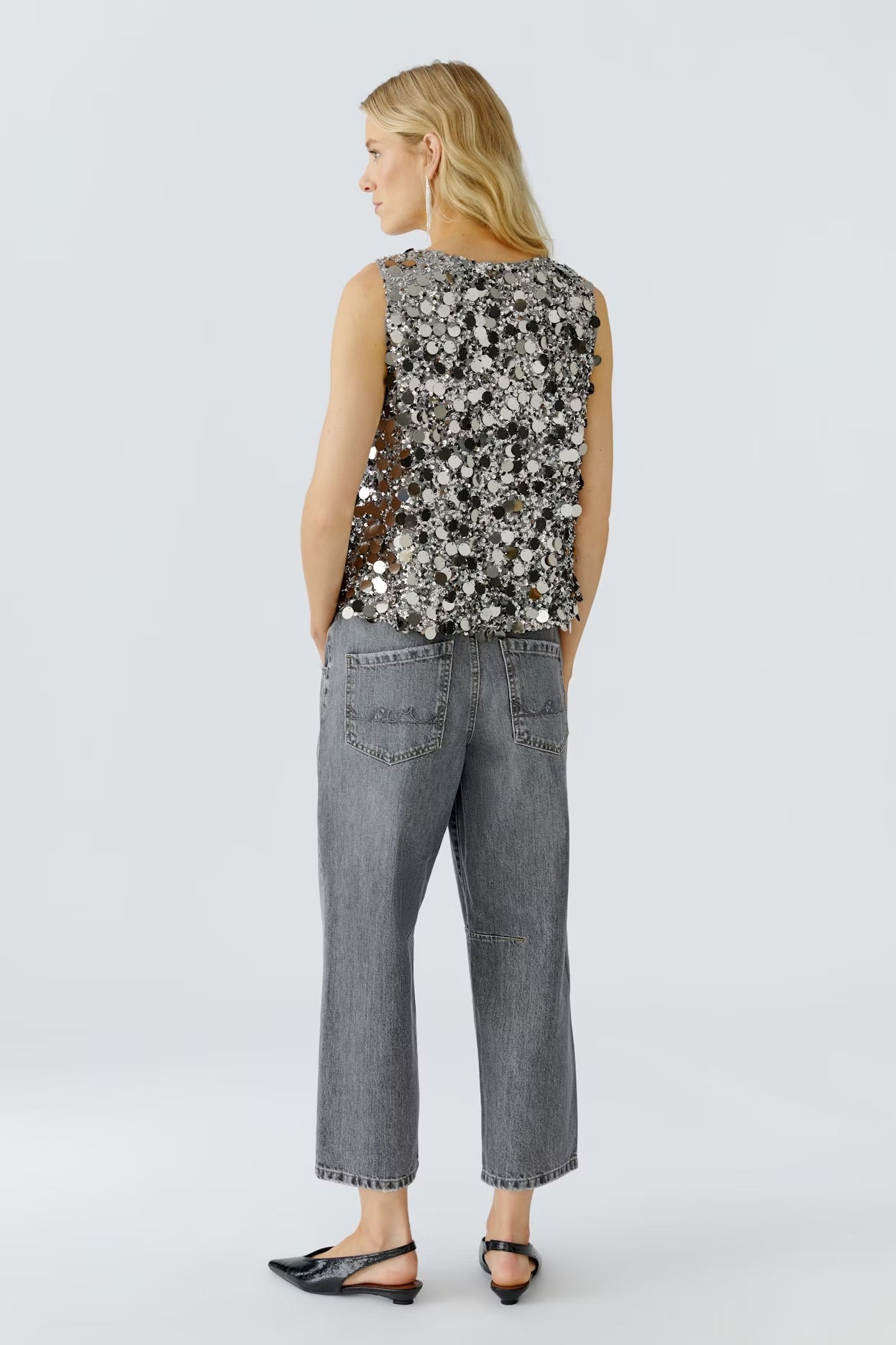 SHINY SEQUIN TOP
