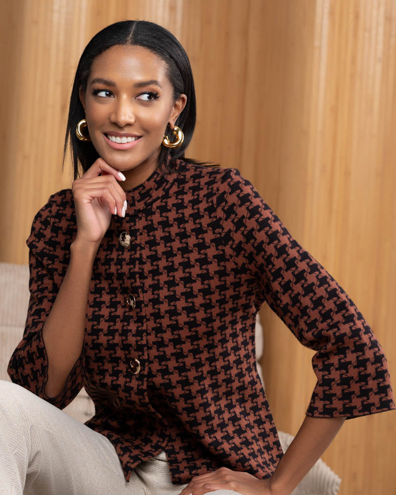 BUTTON NOVELTY CARDIGAN