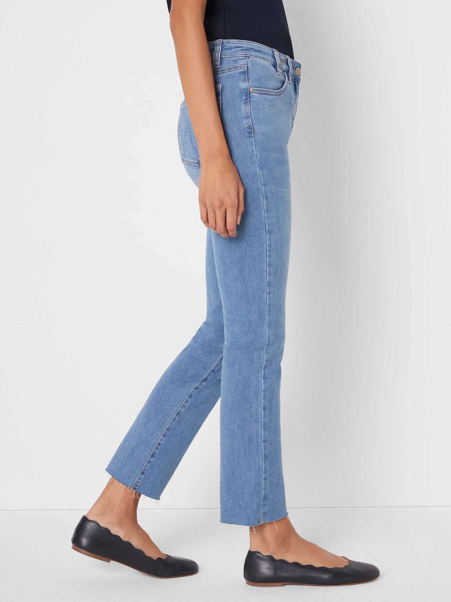 28" DAYTRIP STRAIGHT ANKLE JEANS