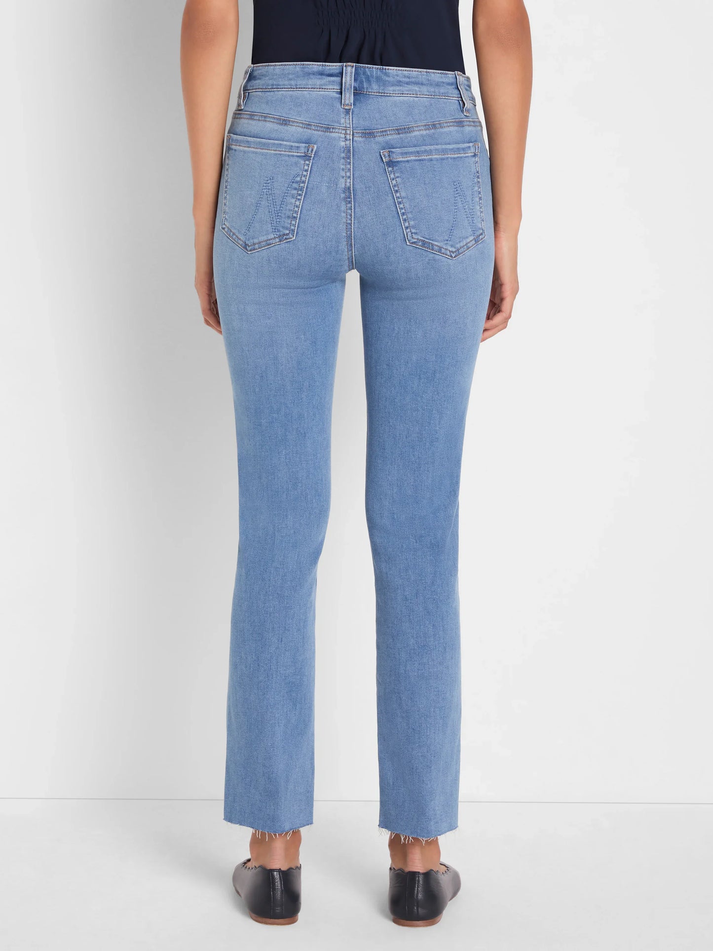 28" DAYTRIP STRAIGHT ANKLE JEANS