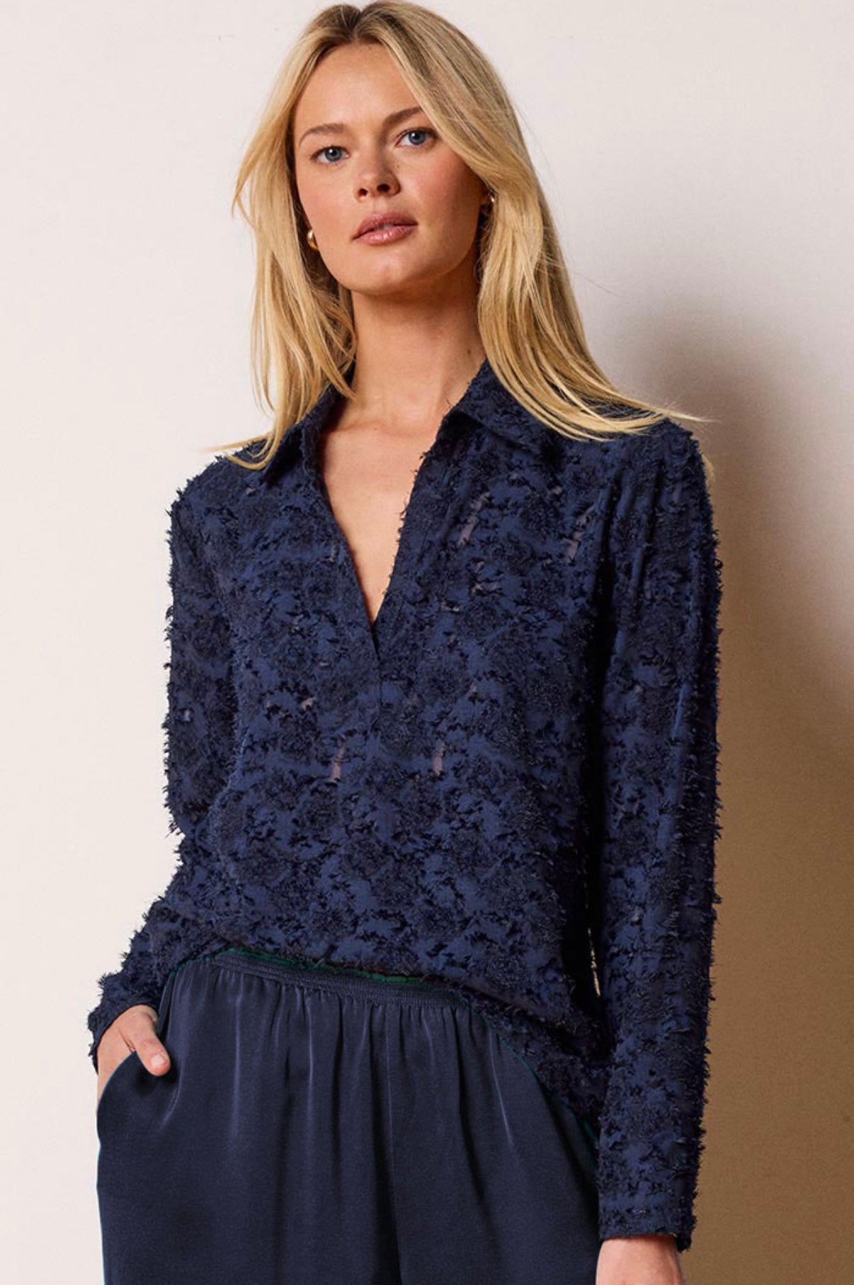 ANY OCCASION CLIPPED JACQUARD TOP