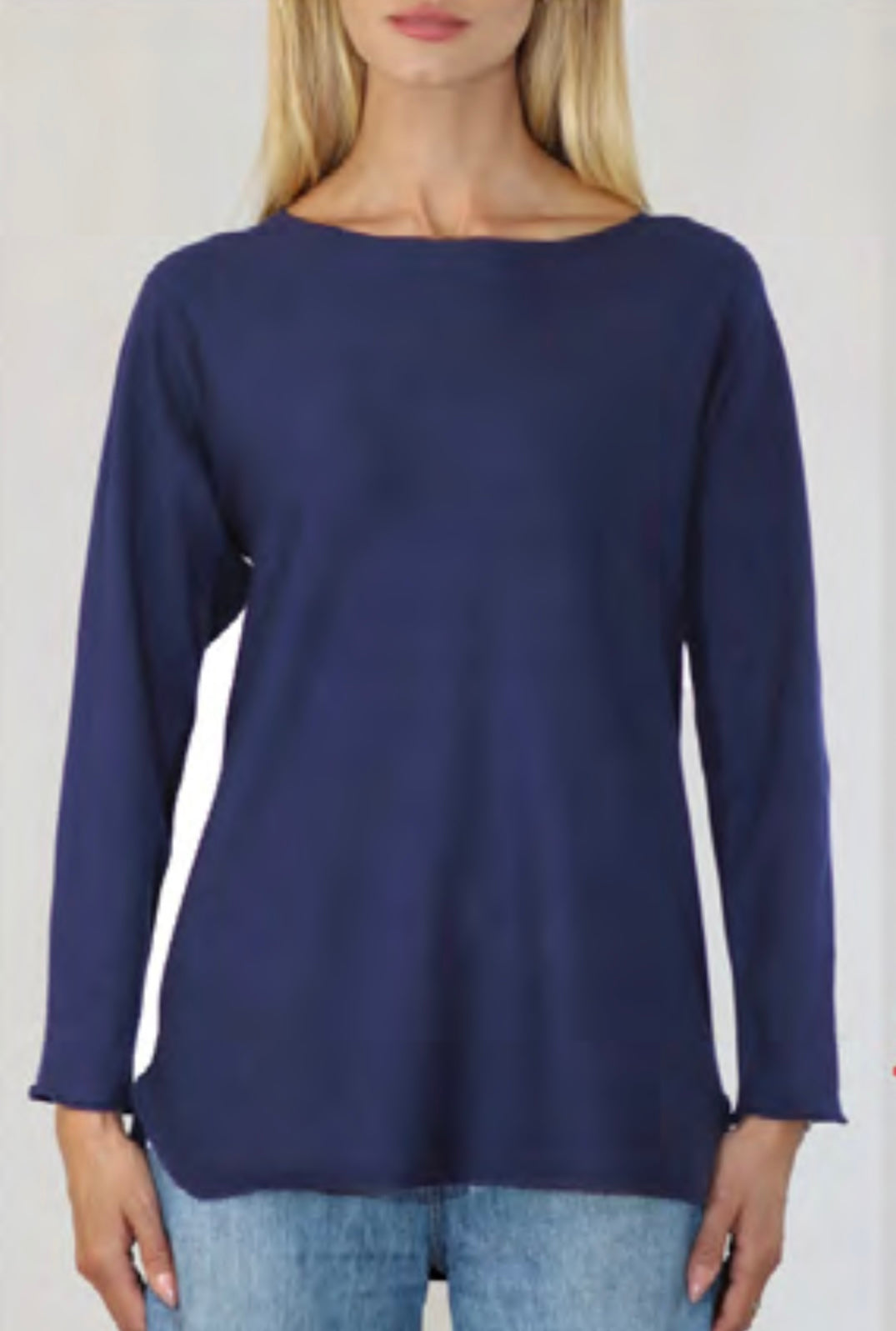 SCOOP NECK PULLOVER W/SHIRTTAIL