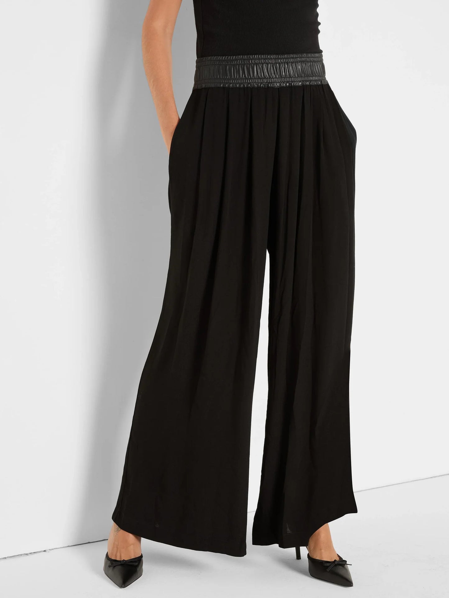 FAUX LEATHER WAISTBAND PANT