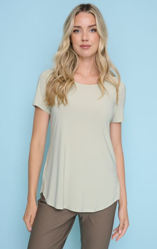 SHORT SLEEVE SIDE SLIT TOP