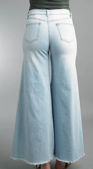 WIDE LEG JEAN