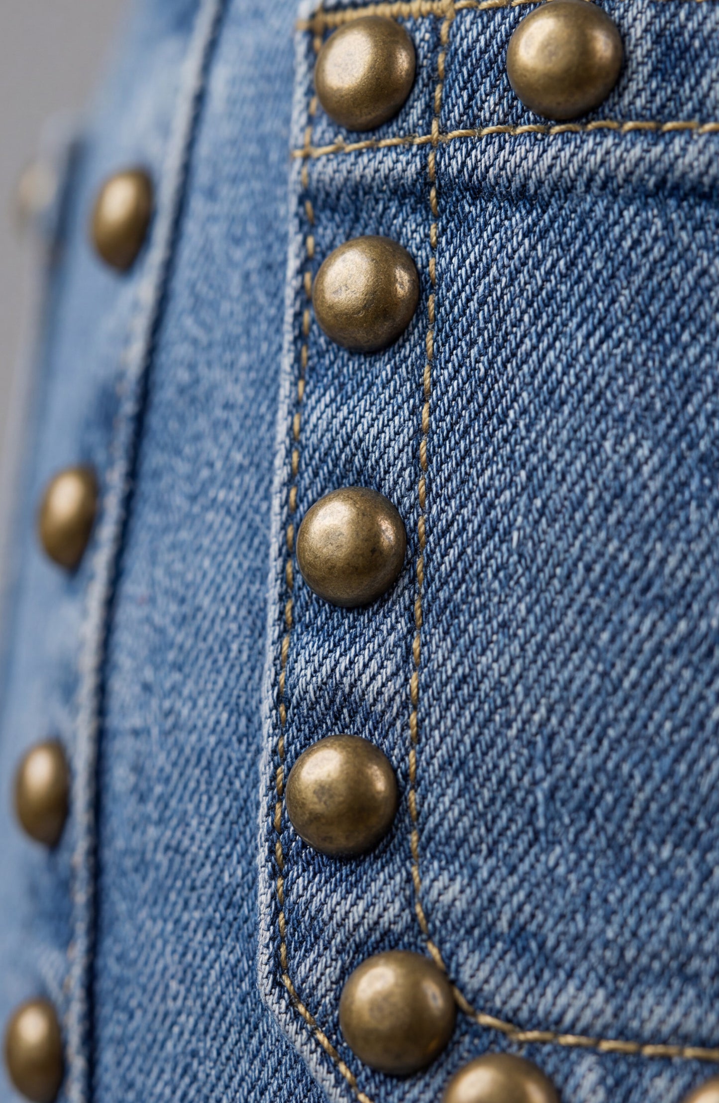 HANNAH FLARE W/ PATCH POCKETS & STUDS