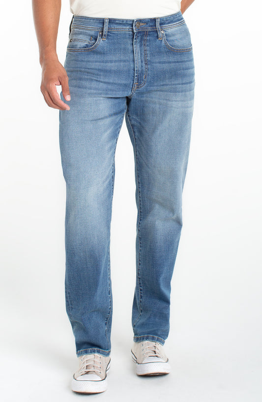 ATHLETIC TAPER JEAN 32" INS